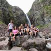 Fulufjallet National Park    groepsfoto waterval Njupeskar